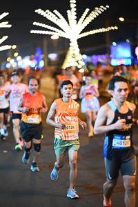BIB: 20124
                            <button type="button" onclick="openModal(23213968)" class="btn btn-primary btn-sm float-right btn-popup" data-toggle="modal" data-target=".modal-high-quality">
                        <i class="fas fa-shopping-cart"></i> Add to Cart
                    </button>
                                            <button type="button" onclick="isThisMe(23213968, true)" class="btn btn-success btn-sm float-right btn-popup btn-isme hidden" data-toggle="tooltip" data-placement="bottom" title="นี่คือรูปของคุณใช่ไหม คลิกที่นี่เพื่อเอาเข้าอัลบั้ม">
                        <i class="fas fa-plus"></i> Add to album
                    </button>
                    <button type="button" onclick="isThisMe(23213968, false)" class="btn btn-warning btn-sm float-right btn-popup btn-isnotme hidden">
                        <i class="fas fa-ban"></i> Remove from album
                    </button>